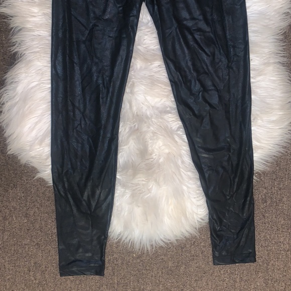 VTG Leather Wet Look Metallic Leggings - Picture 4 of 8